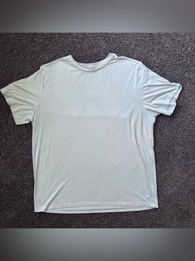 Vuori Men’s Tech Tee, V195, Sand, Size XXL